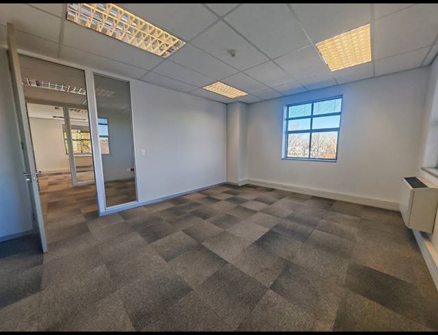 338M² OFFICE TO LET IN ILLOVO